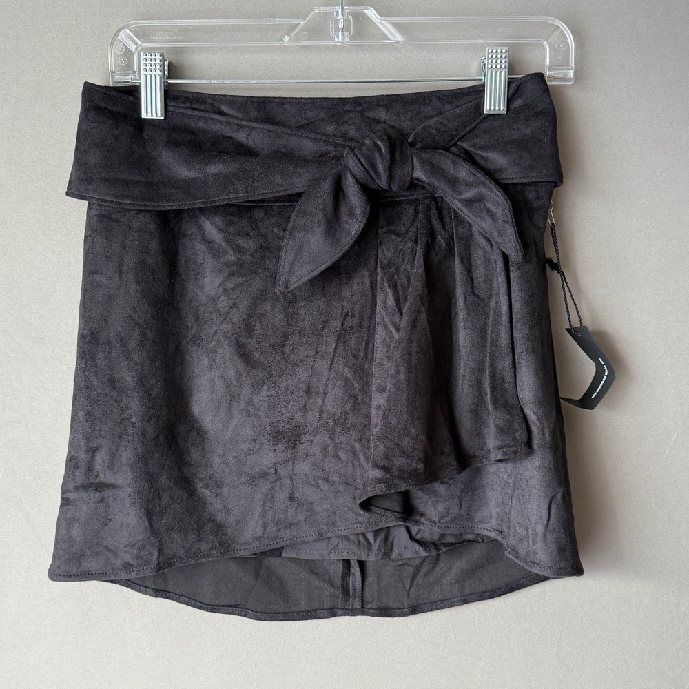 Express sz 4 Grey Faux Suede Tie Front Wrap Mini Skirt Boho NWT Cottage‎